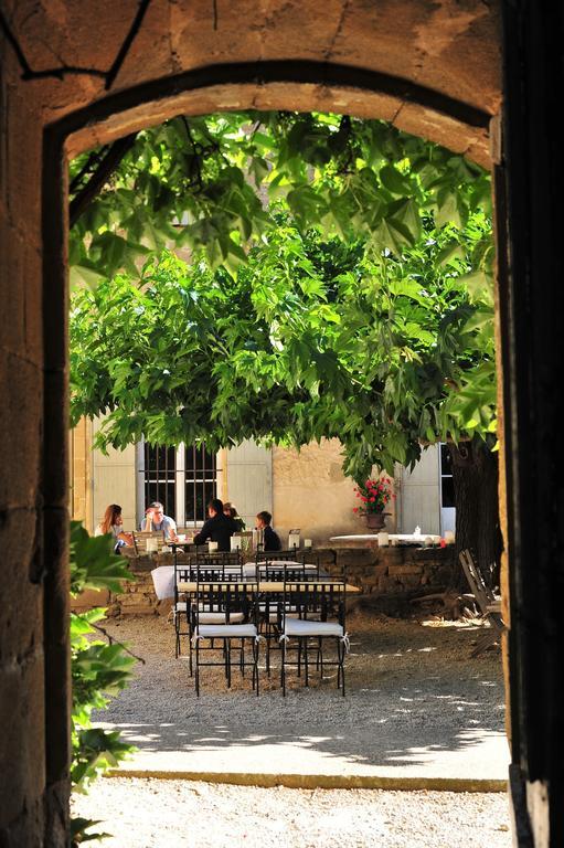 Domaine Des Escaunes Sernhac Exterior photo